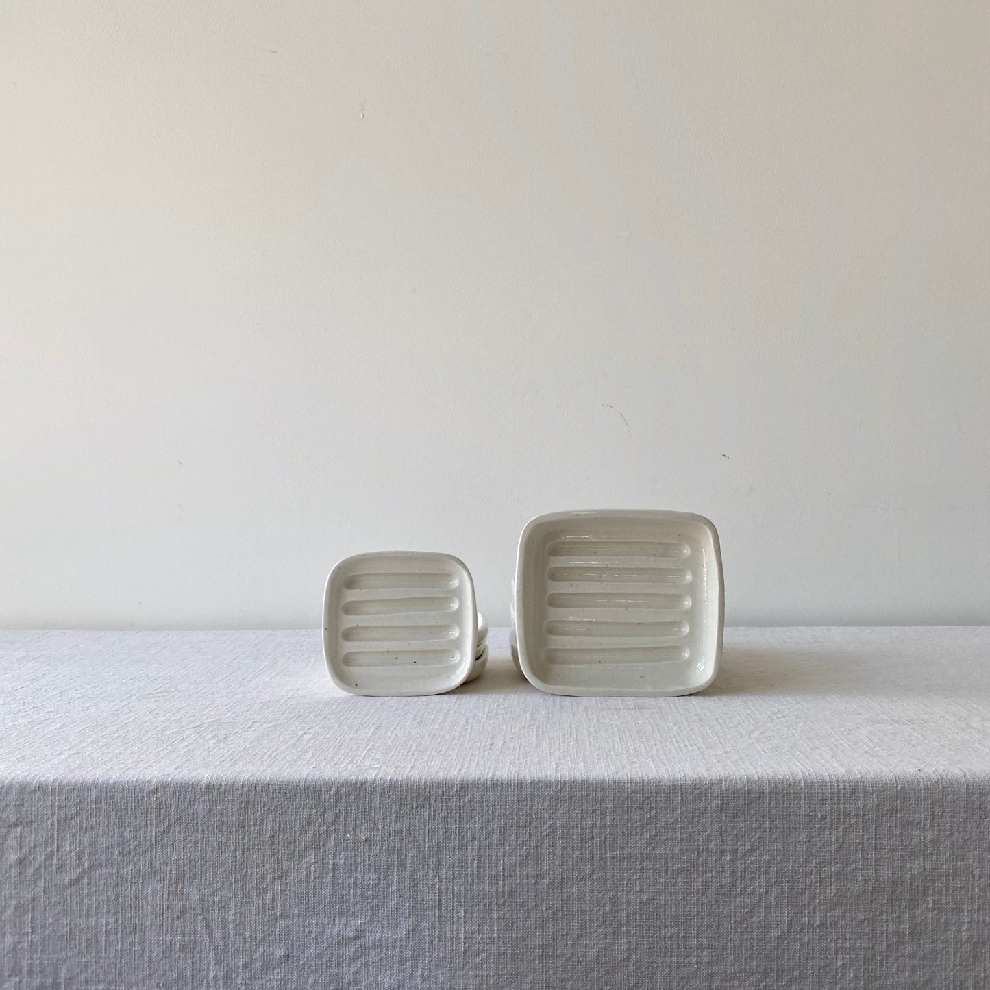 Ceramic Soap Plate / Wundaire / Large
