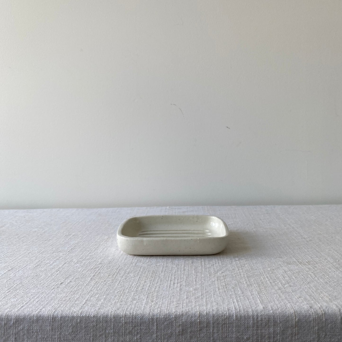 Ceramic Soap Plate / Wundaire / Large
