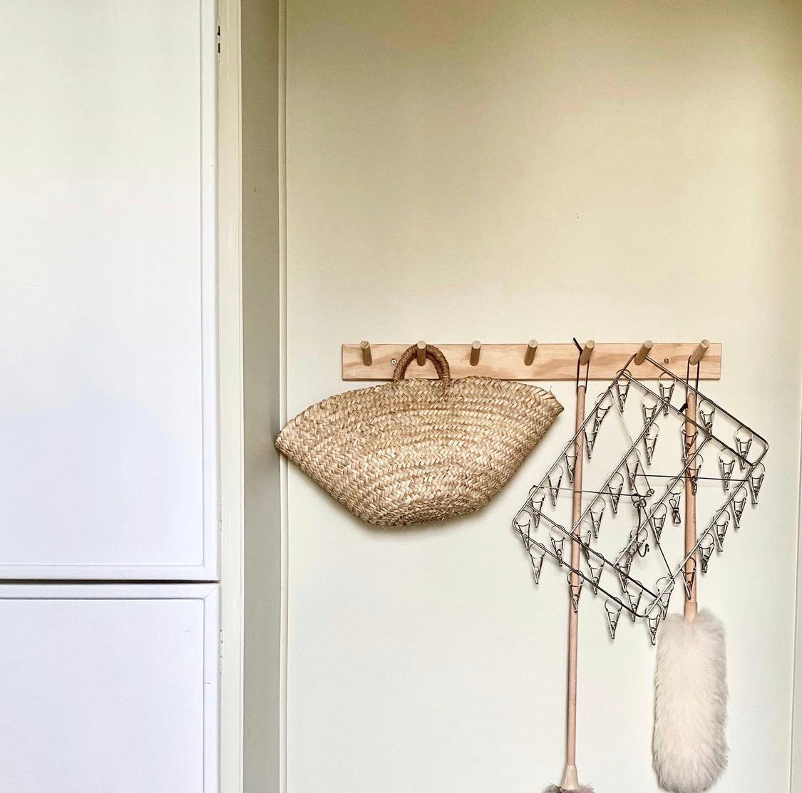 Wall Hung Rack / Seven Pegs