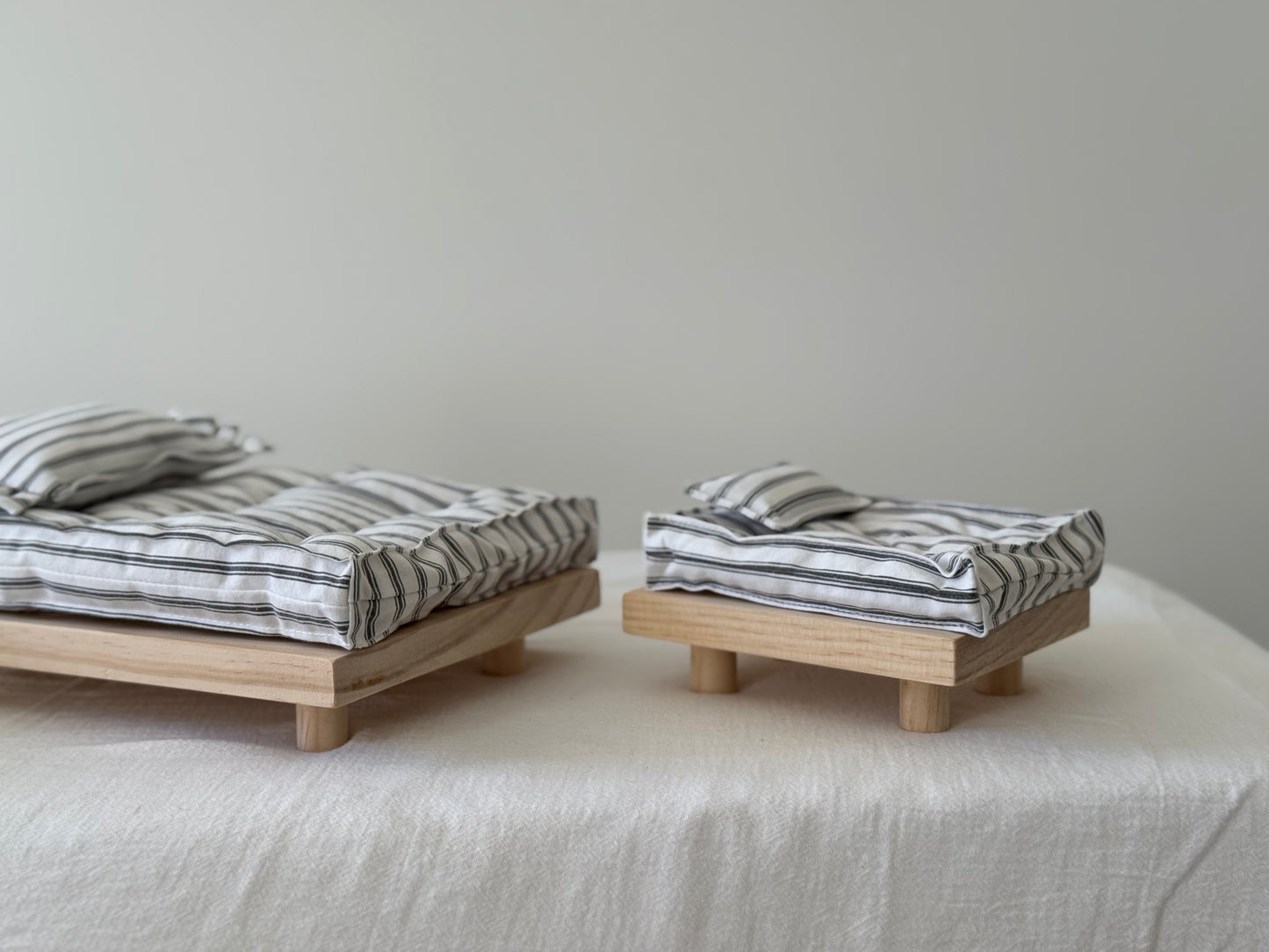 Small Dolls Bed, Mattress & Pillow