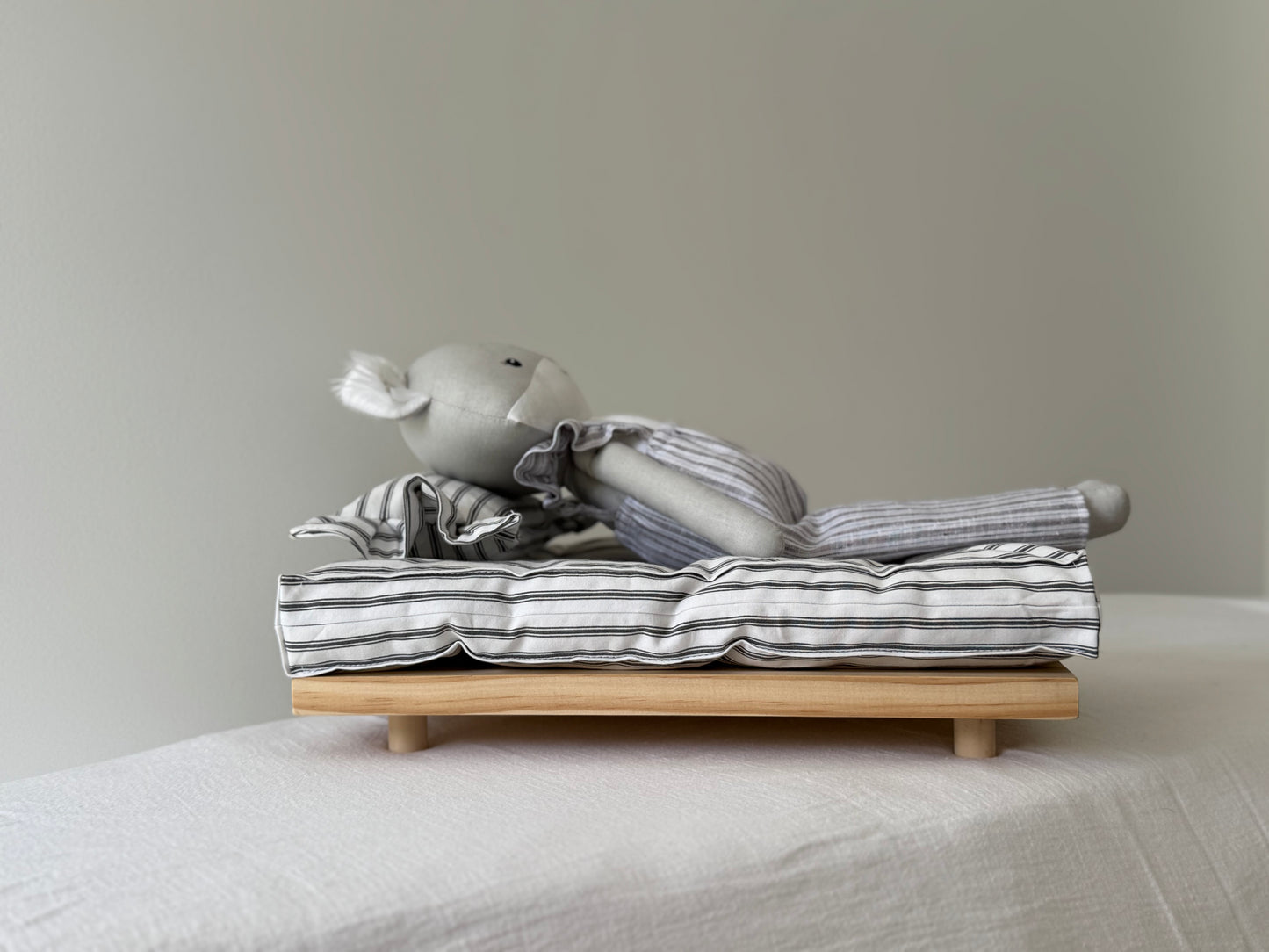 Large Dolls Bed, Mattress & Pillow