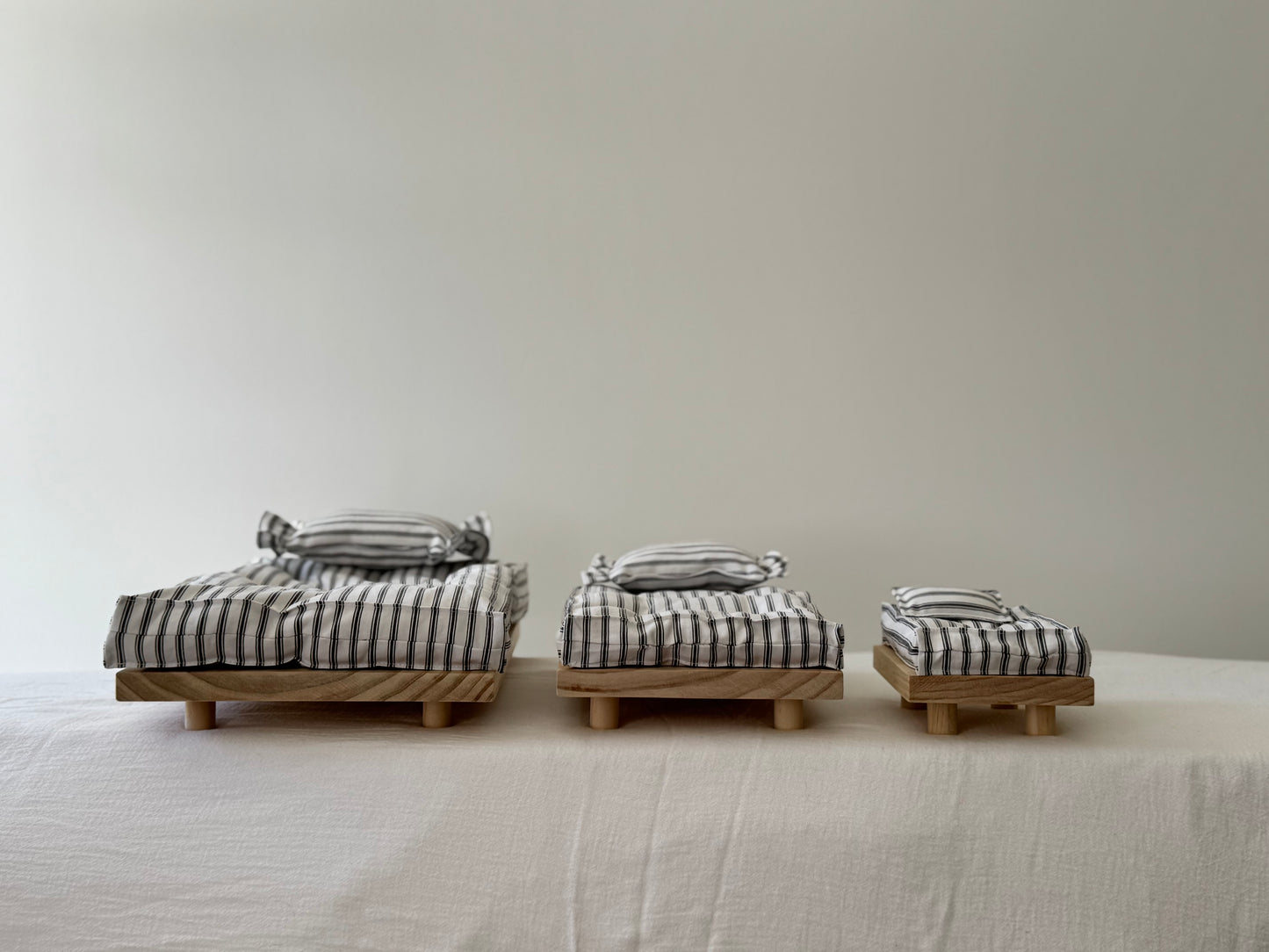 Small Dolls Bed, Mattress & Pillow