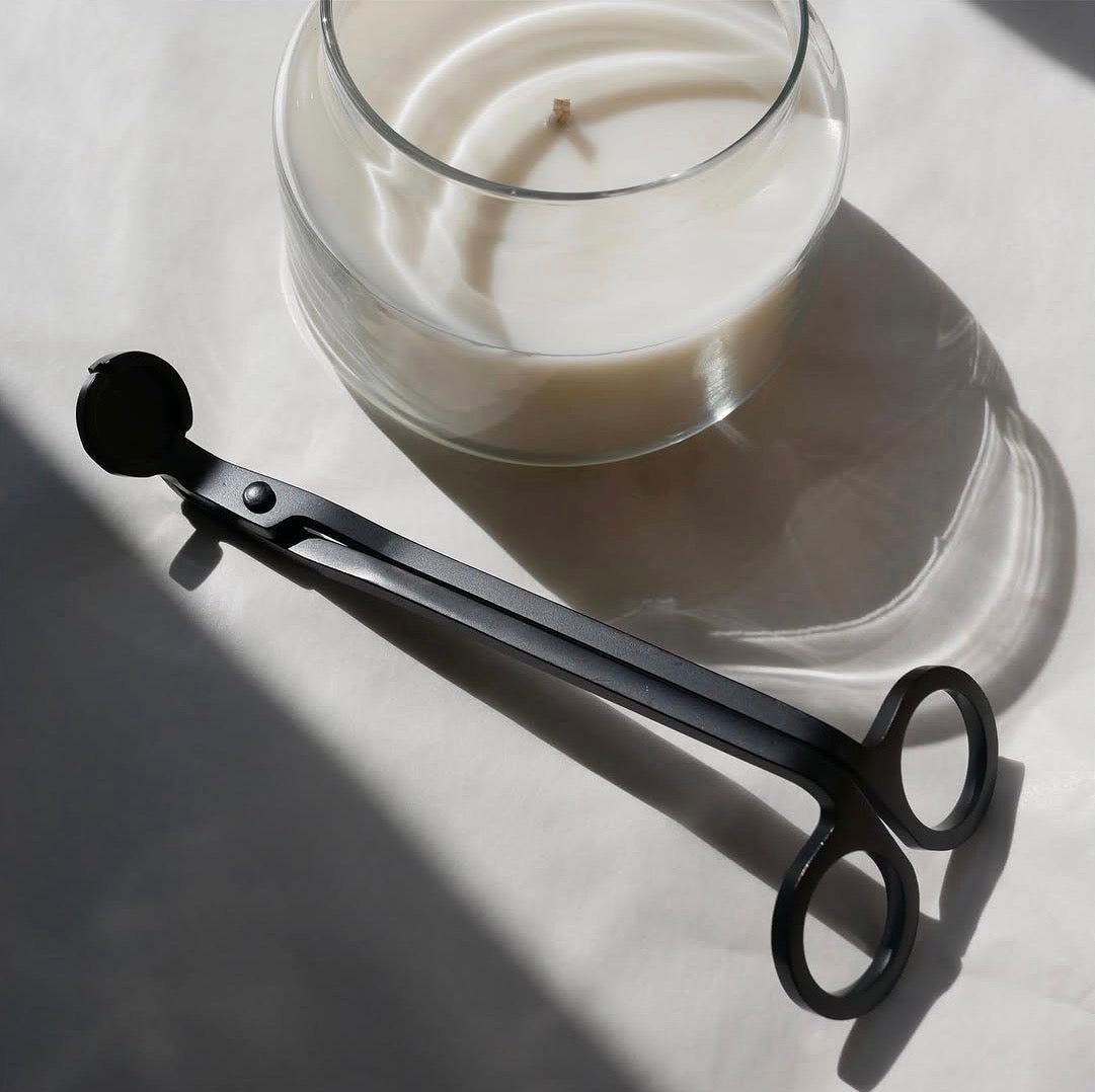 Poet | NOVA Aromatherapy Candle | Jasmine Blossom & Mandarin