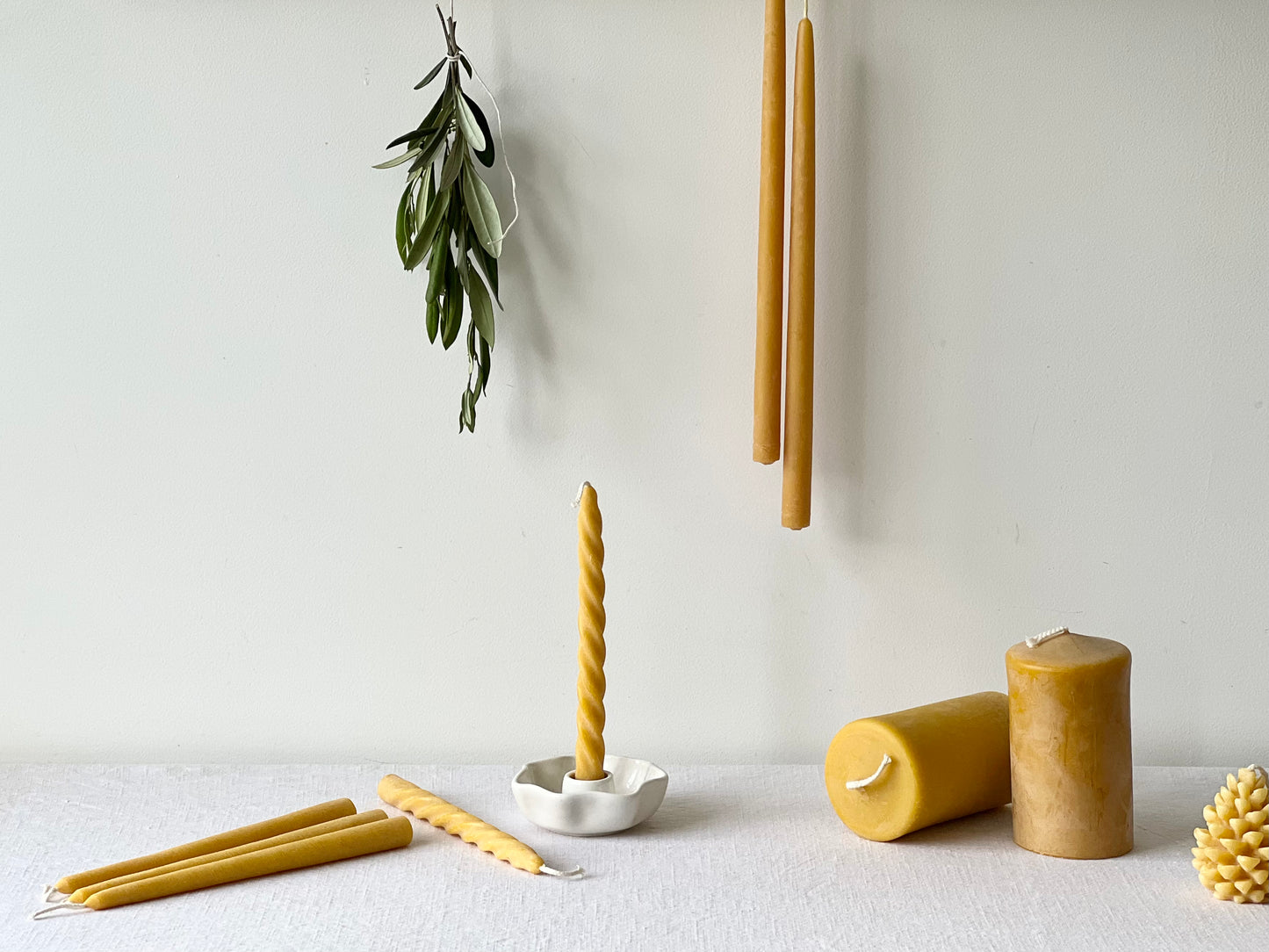 Beeswax Medium Pillar Candle