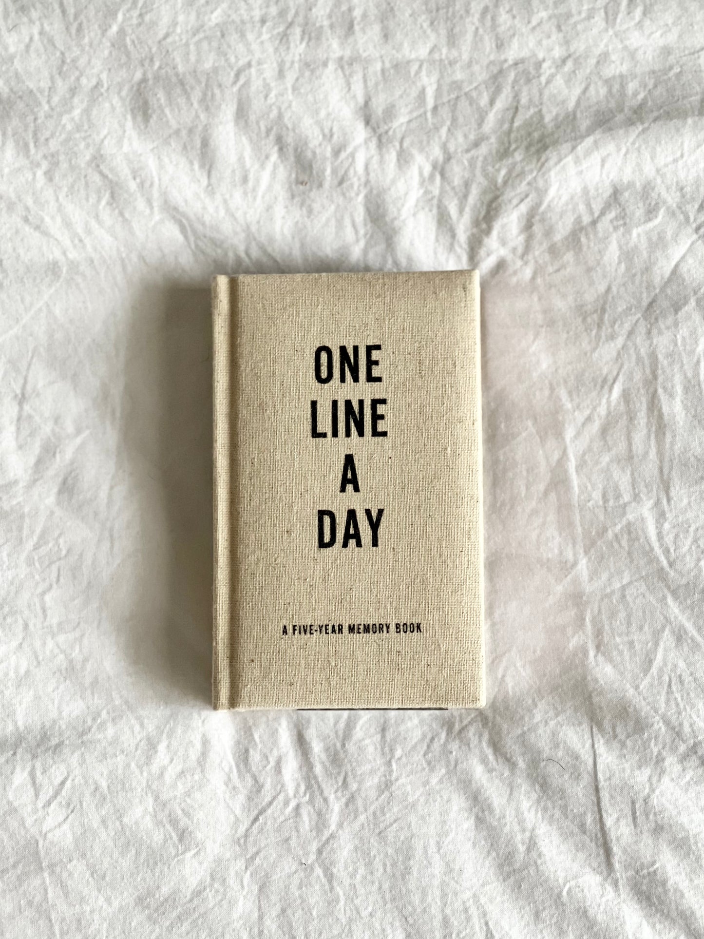 One Line a Day ~ Five Year Memory Book