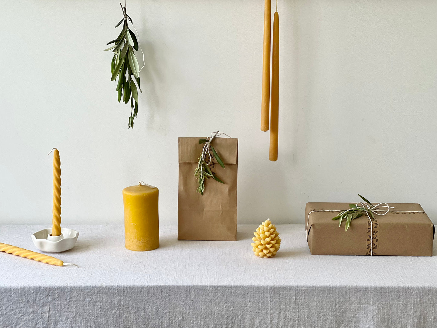 Beeswax Medium Pillar Candle