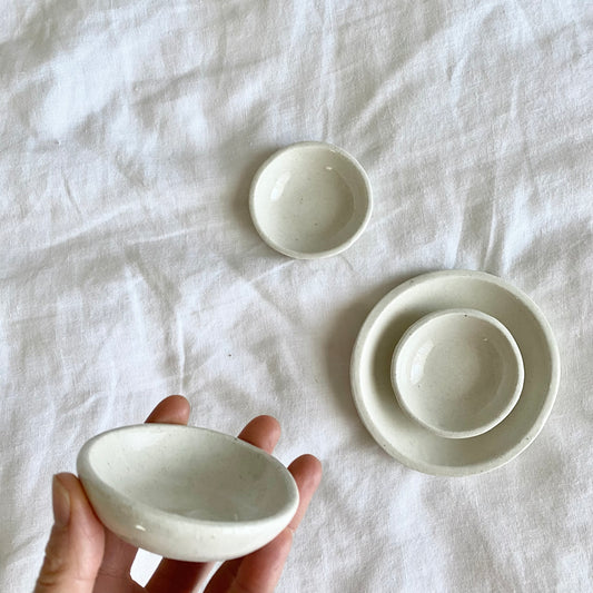 Very Small Ceramic Bowl / Wundaire