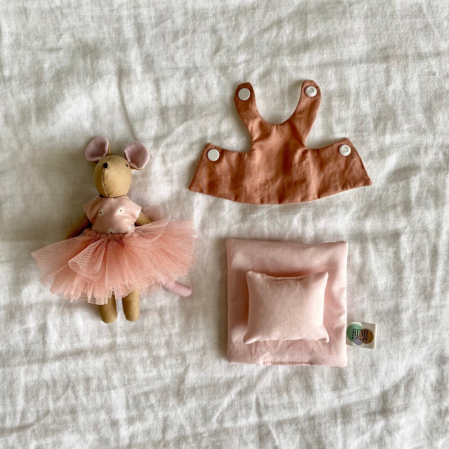 Pink Tiny Mouse + Accessories